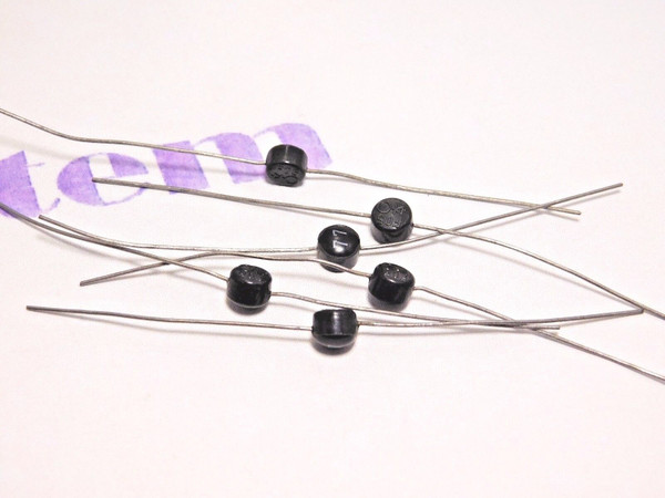F05 / DIODE / 6 PIECES (qzty)
