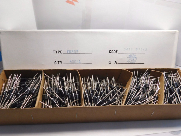 FR305 / FAST RECOVERY DIODE / 3amp 600v / 500 PIECES (qzty)