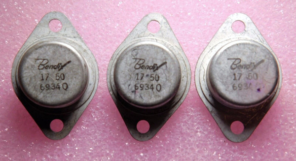 17-50 / TRANSISTOR / TO3 / 3 PIECES (qzty)