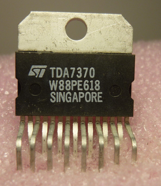TDA7370 / IC / SIP / 1 PIECE (QZTY)