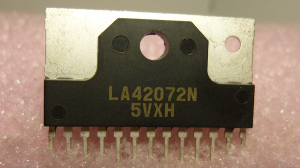 LA42072N / IC / SIP / 1 PIECE (QZTY)