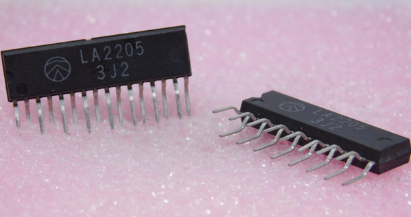 LA205 / IC / SIP / 2 PIECES (qzty)