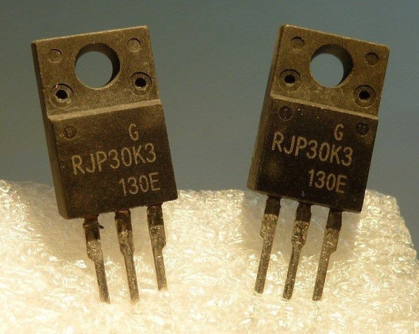 RJP30K3 / TO220 PLASTIC CASE / 2 PIECES (qzty)