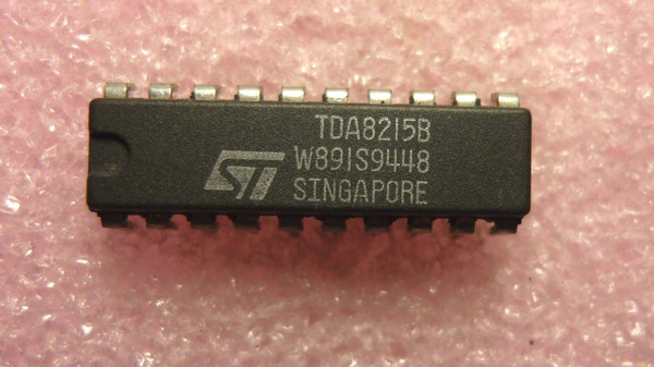 TDA8215B / IC / DIP / 1 PIECE /  (qzty)