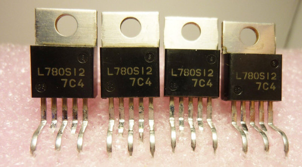 L78OS12 / 5 PIN / TO220 / 4 PIECES (QZTY)