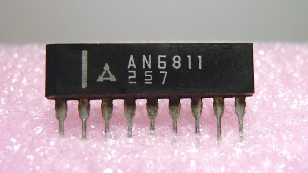 AN6811 / SIP / IC / 1 PIECE /  (qzty)