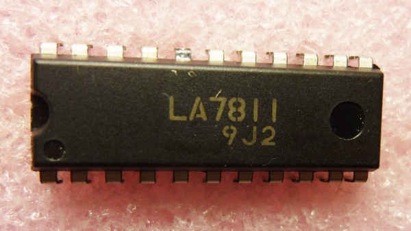 LA7811 / IC / DIP / 1 PIECE (QZTY)