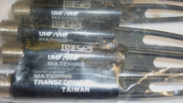 INDOOR UHF/VHF MATCHING TRANSFORMERS/ 10 PIECES (qzty)