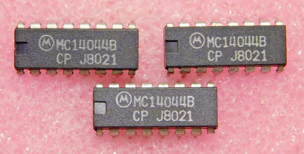 MC14044BCP / IC / DIP / 3 PIECES / QZTY