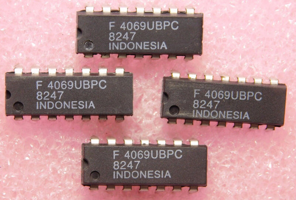 F4069UBPC / IC / DIP / 4 PIECES / QZTY