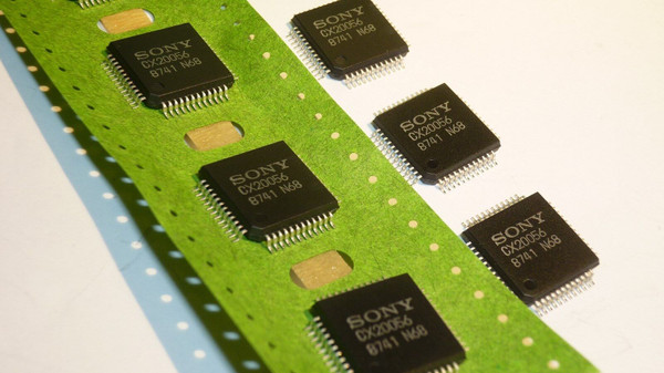 CX20056 / SONY SURFACE MOUNT IC / 1 PIECE (qzty)