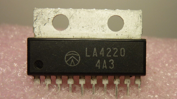 LA4220 / IC / SIP / 1 PIECE (QZTY)