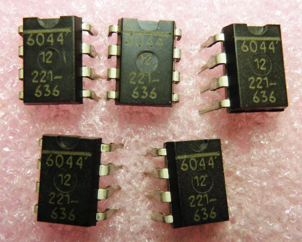 221-636 / ZENITH / IC / DIP / 5 PIECES (QZTY)