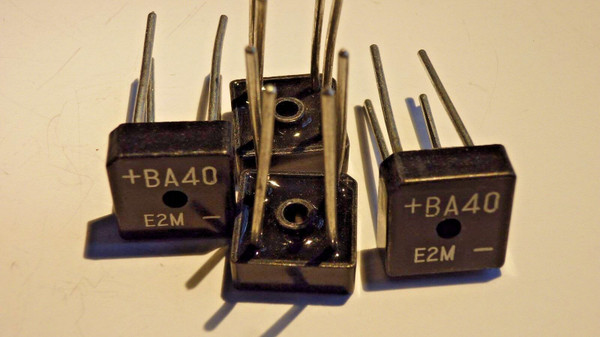 SIRBA / BRIDGE RECTIFIER (2 PIECES) (qzty)
