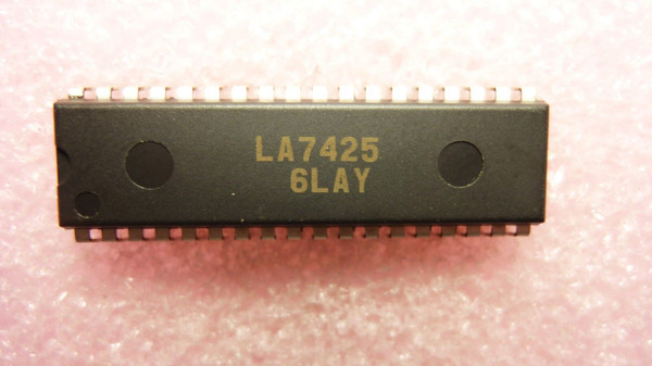 LA7425 / IC / DIP / 1 PIECE (QZTY)