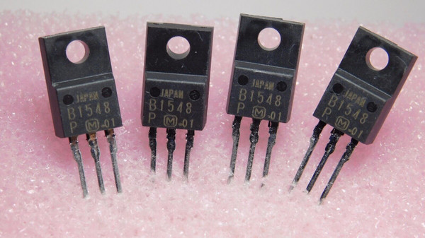 2SB1548 / TRANSISTOR / TO220 /4 PIECES (qzty)