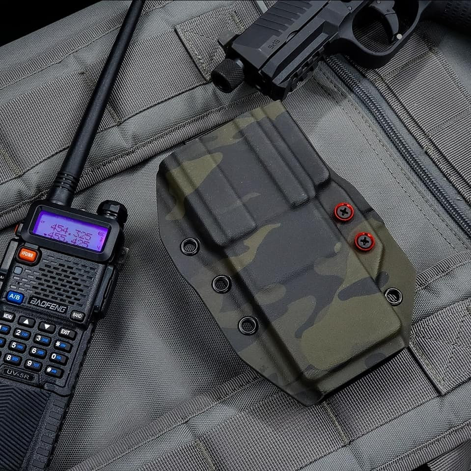 delta first class checked bolsas