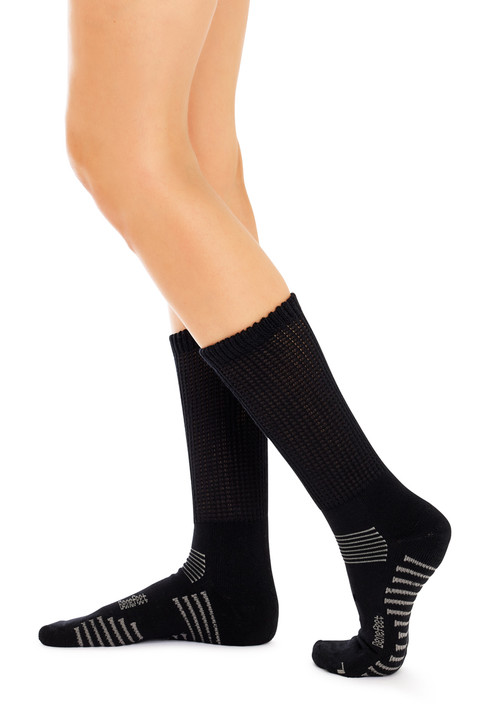 Bamboo Top to Toe Comfort - 2 Pack- Massaging Sole- Black