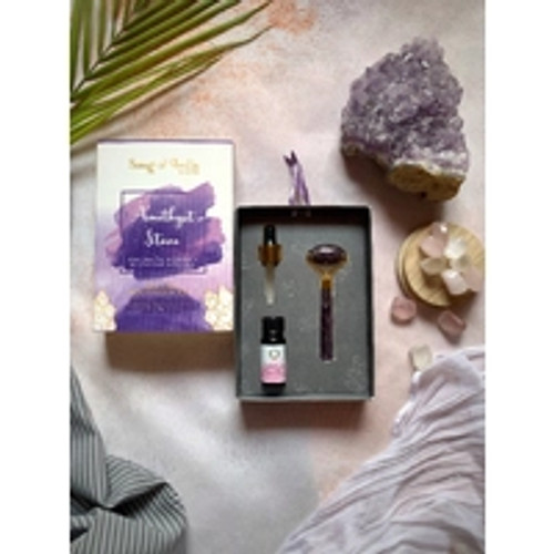 CRYSTAL FACIAL MASSAGE KIT AMETHYST
with revitalizing face elixir
Song Of India Amethyst mini facial roller & revitalizing face elixir

Facial Massager Kit

Amethyst is a powerful stone known to have cleansing & healing power to protect you from negative energy, relieve stress, and boost mental focus, & enhance spiritual Wisdom.