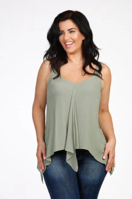 OMBAK INDIE TOP KHAKI
My all-time favourite top!!

So practical and looks great too!

Nice wide straps to hide the bra!

100% Crinkle Rayon
Size fits 12-16