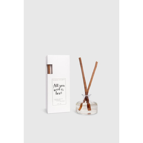 Reed Diffuser Love Is All You Need
Indulge in the fragrance of fresh frangipani with our All You Need is Love Cinnamon Stick Diffuser. This diffuser uses natural cinnamon sticks to disperse the fragrance add an earthy touch. Each reed diffuser is made in Windsor, New South Wales using high quality ingredients and a stylish glass vessel.