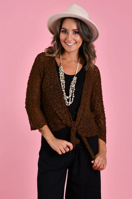 Channel Knit Top Chocolate
Long sleeve
Size fits 10-16