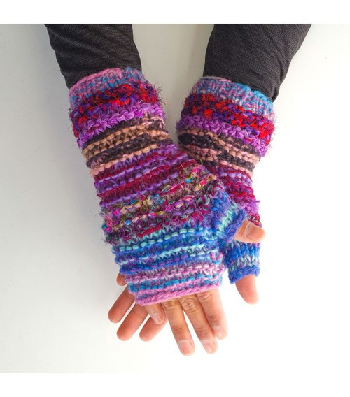 Fingerless Glove Purple
Wool & recycled silk ribbed beanies & hand warmers with soft inner fleece lining handknitted in Nepal.

As these are handmade, each piece has its own character and colours may vary.