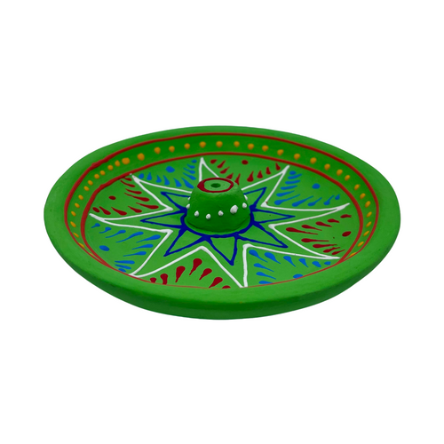 
Incense Holder Clay Hand Painted Embossed Plate Green
Bring colour and design to your space as you burn your favourite incense.

Ideal for colour lovers these bright, hand painted beauties evoke traditional henna drawings.

Approx 12.5cm (D)