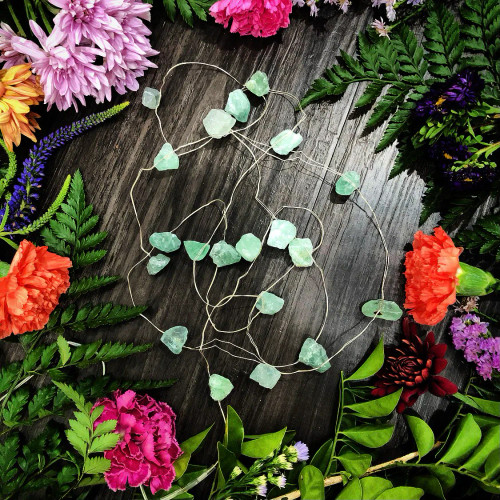 
?
Crystal Light String - Fluorite - Battery

Crystal Light String – Green Aventurine – Battery

Light up your space with these crystal fairy lights.

These softly glowing fairy lights are strung with natural Green Aventurine crystals, bringing a gentle yet vibrant energy to any setting – whether you’re winding down at home or creating magic under the stars.

Green Aventurine is known for attracting abundance of joy, happiness, love & prosperity.  It is good for the nervous system, migraines & skin.
Let its stabilising energy illuminate your surroundings and your spirit.

Battery operated for total portability (3xAA batteries not included)

Approx. 2 metres long
Features approx. 20 Green Aventurine stones
Perfect for bedrooms, workspaces, van life, meditation corners, or as a mindful gift.