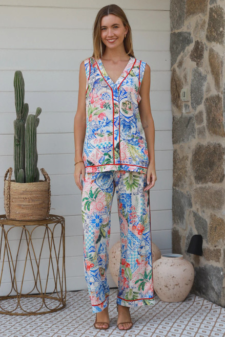 Salty Palm Addison Top
100% Rayon
Elastic waist with drawstring
2 side pockets
Wide legs

The placement of the pattern may vary from style to style, making each piece unique.

Very soft & smooth hand feel
Lightweight and fluid drape
Breathable and comfortable

Slight sheen, elegant appearance
Improved strength & durability from polyamide
Better shape retention than 100% viscose
Comfortable for all-day wear

Care Instructions:
Machine wash cold

Gentle cycle

Wash with like colors
Do not bleach
Do not tumble dry
Line dry or lay flat
Cool iron if needed