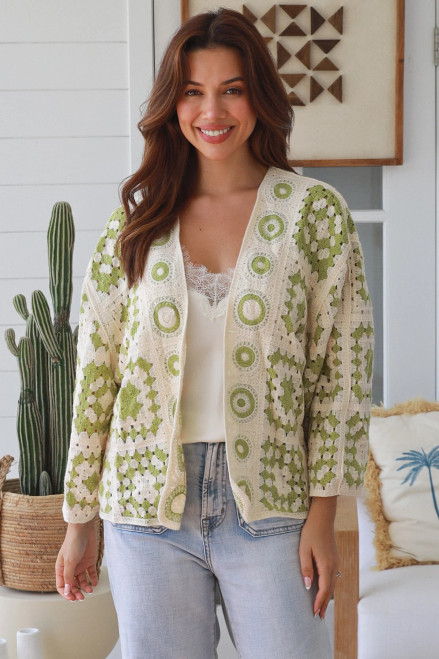 Willow Crochet Cardi Green Cream
100% acrylic
