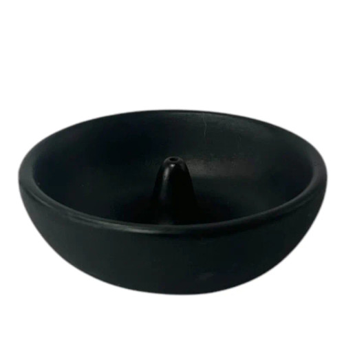 Ceramic Incense Burner – Black

This ceramic incense holder is a beautifully crafted, neutral ornament that combines elegance with everyday practicality.

Size: 8cm