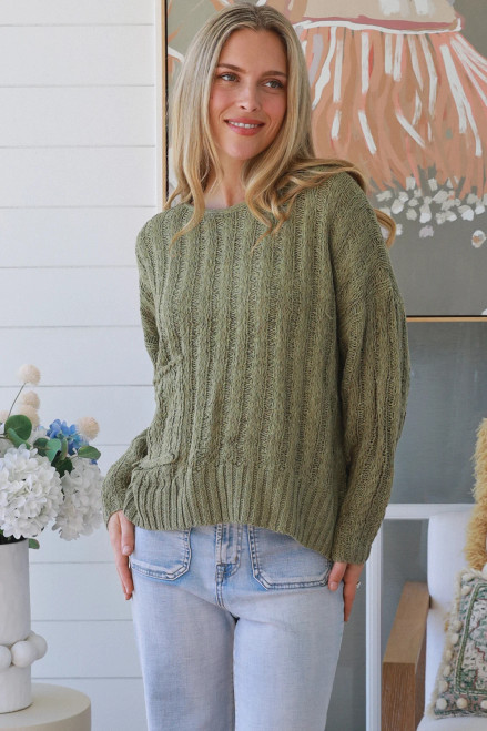 Charlotte The Label Knit Top Sage
Perfect Autum Knit with texture & a pocket
65% cotton
35% viscose
One size fits up to 16