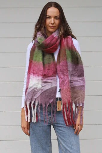 Scarf Thick Check Marone
Super soft & warm with tassels
100% polyester