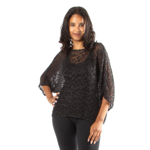  Poncho Pillow Box Knit Top Black
A gorgeous little mesh top that can be thrown over anything!

Very light to wear, suitable for the ladies who don’t like to show their arms but have their heart set on a strapless dress