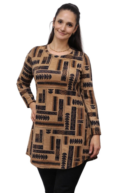Wishstone Abstract Tunic
A cozy yet stylish tunic featuring a unique tribal-inspired abstract print in warm earthy tones.
Designed with a relaxed silhouette and soft structure, this piece offers both comfort and a flattering fit.
Made from a breathable cotton-polyester blend, it feels soft on the skin while maintaining shape throughout the day. The practical front pockets add everyday functionality, making it perfect for casual wear.
Its warm brown base with black pattern detailing creates a natural, rustic look that pairs effortlessly with leggings or pants.


50% cotton
50% polyester

S = 10/12

M = 12/14

L = 14/16

XL = 16/18

XXL = 18/20