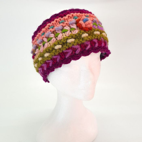 Headband Flower Maroon
Woolen items with floral embroidery handmade in Nepal.

Inside of all are lined with soft fleece.

Free size. As these are handmade, sizing may vary.

The main background colour will be as per images however the colour of embroidery/stitching may vary.
