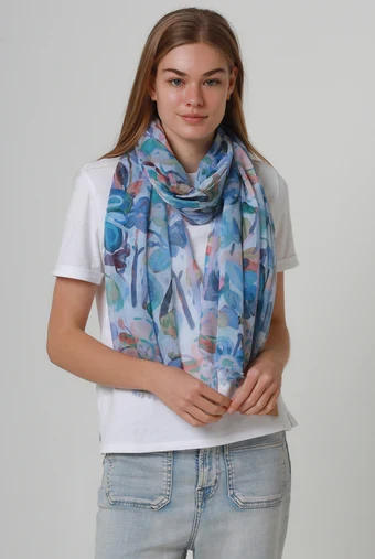 Scarf Lightweight Multi Blue
Great for those who like a scarf but not a wooly one
100% polyester with rayon feel