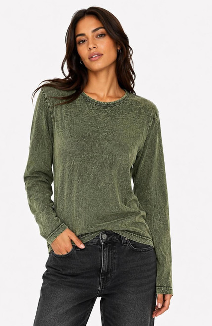 Stonewash Top Green
Slight stretch
Long sleeve T shirt
100% cotton