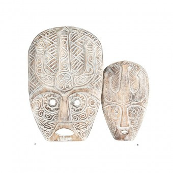 
Hand-Carved Warrior Mask Wallhanging Large
30x45cm

Natural+Whitewash