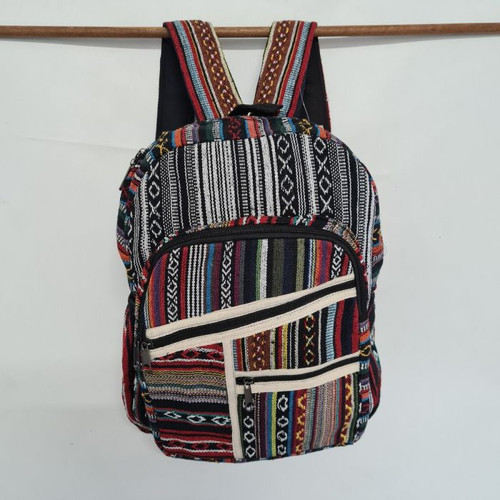 Geri Back Pack
Several compartments
Adjustable straps