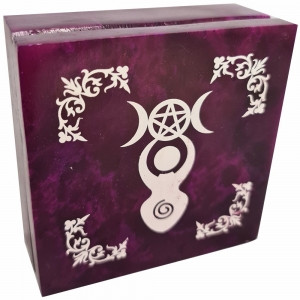 Soapstone Box Goddess Purple
Approx 10 x 10cm