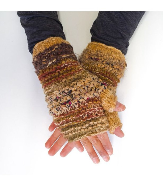 Fingerless Glove Tan
Wool & recycled silk ribbed beanies & hand warmers with soft inner fleece lining handknitted in Nepal.

As these are handmade, each piece has its own character and colours may vary.