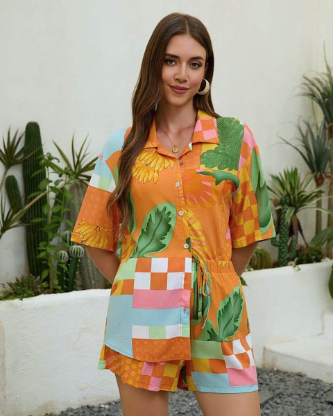Mutig Tropical Shirt
Tropical Print Shirt

Relaxed button up shirt
Team with our shorts or pants 
Lightweight and airy fabric

Fabric: 70% Viscose 30% Linen