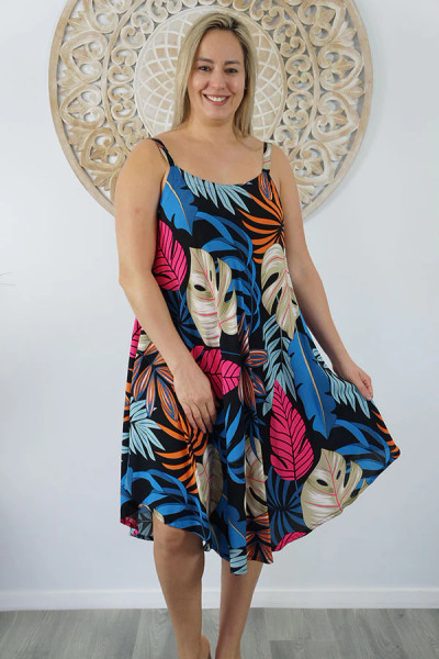 Sundrenched Montego Dress Black (18-20)
Our Montego Dress brings you a comfortable, flowing sun dress that's great for those relaxing days. With its wide adjustable straps, cool rayon fabric & vibrant new prints. 


Please note that this dress is cut "off the Bias" which makes the garment conform to more body shapes.

Available sizes to fit 10-16 & XL (18-20)

 MEASUREMENTS

                       10-16	XL (18-20)
LENGTH	88cm	88cm
BODY	        47cm	55cm
