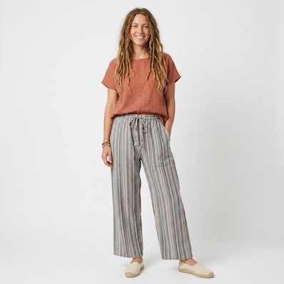 Brushed Cotton Pants Sage
Straight Bottom. Super soft & warm material. Drawstring Waist. Freesize only up 16.