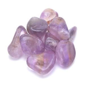 Amethyst
Can be light or dark
approx size 1.5-3.5