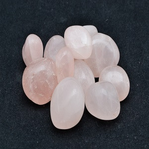 Rose Quartz

See our Crystal Page for properties & uses.
Approx size 1.5-3.5