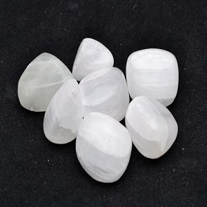 Selenite

See our Crystal Page for properties & uses.
Approx size 1.5-3.5