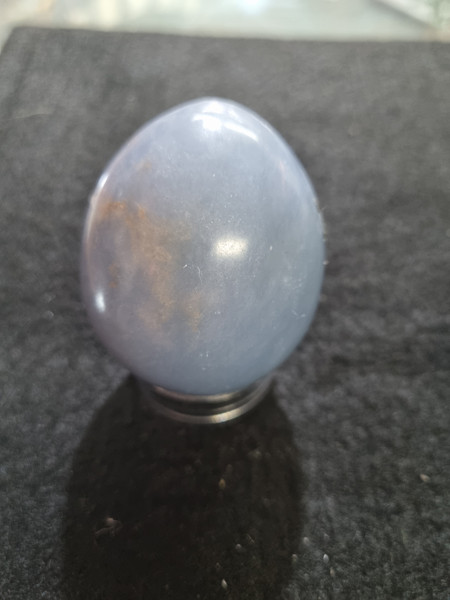 Egg Angelite 114g 4.5x5cm

See our Crystal Page for gemstone properties